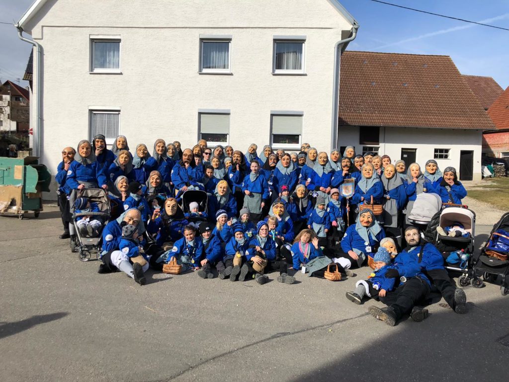 Gallerie Gruppenbild Masken