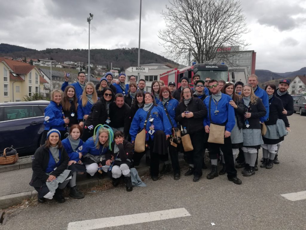 Gallerie Gruppenbild vor Umzug